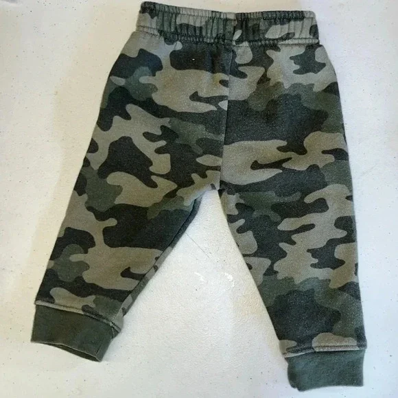 Set of 4 pairs of 12-month Sweatpants - Picture 7 of 12